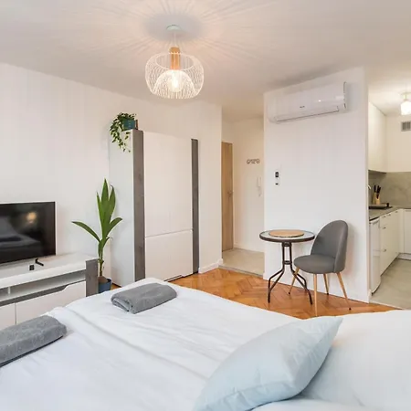 Dworcowa 24 Apartman Gliwice